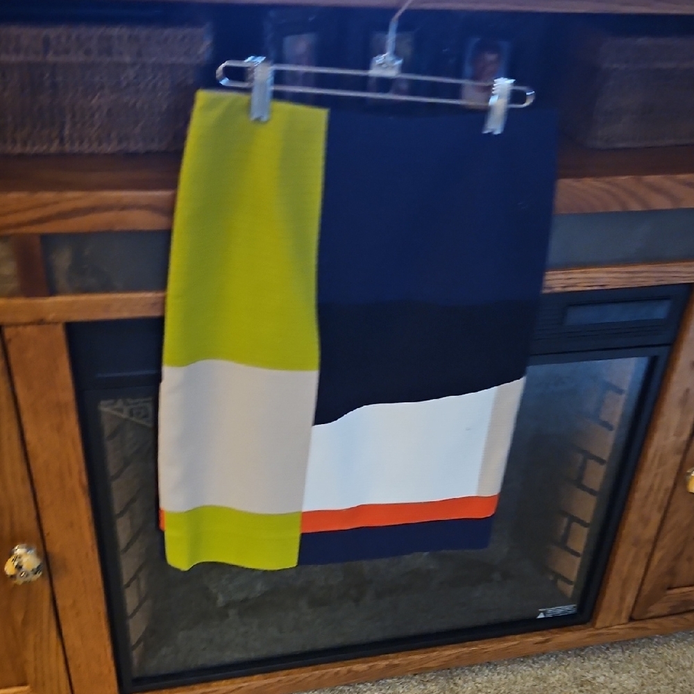 Carlisle Green Black Pencil Skirt Knee-Length Casual